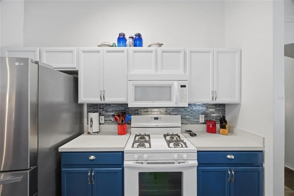 Photo of 7113 COLONY POINTE DRIVE