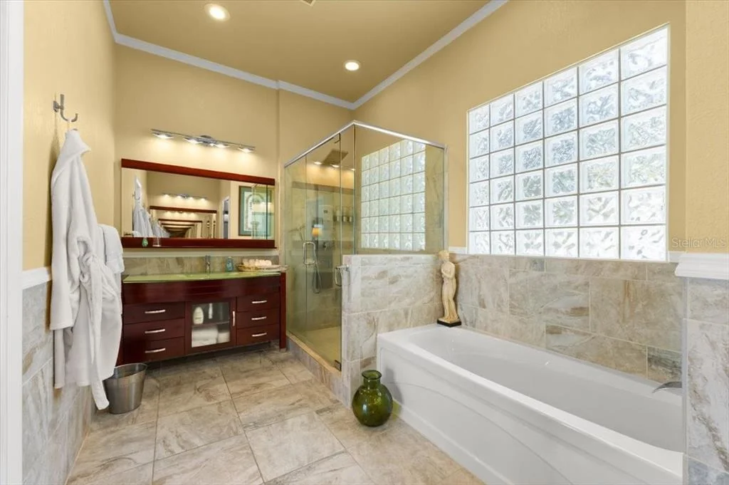 Photo of 2306 JOHN ANDERSON DRIVE