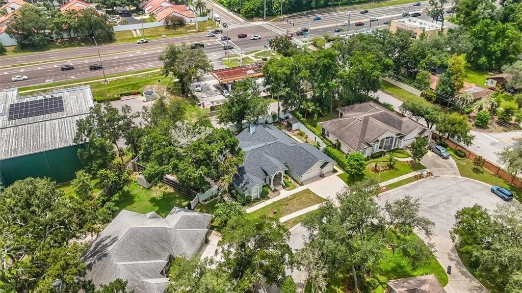 Photo of 7225 RIVER FOREST LANE