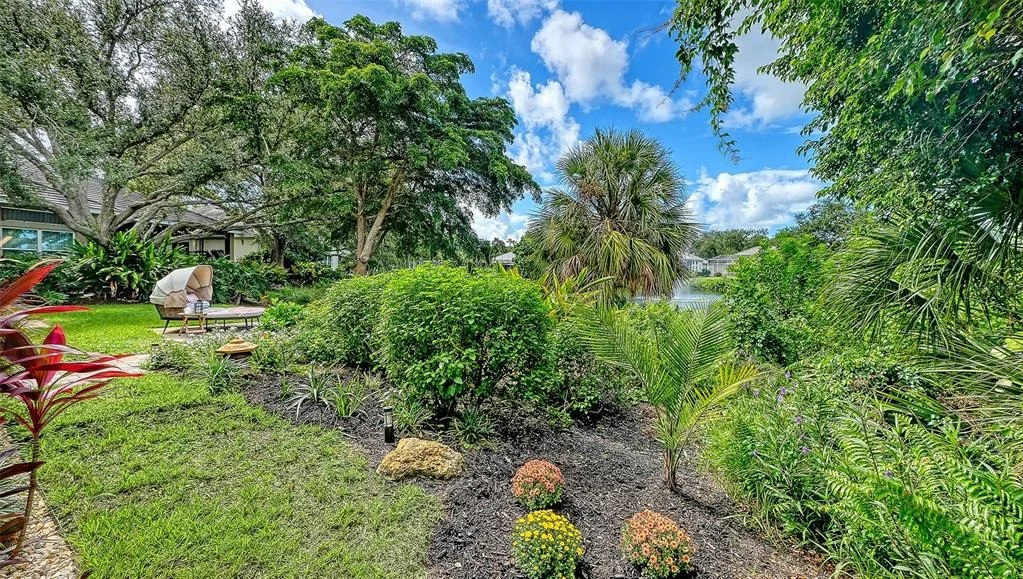 Photo of 17 BAYHEAD LANE