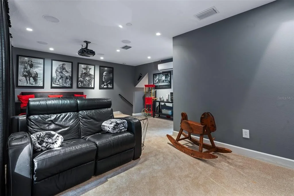 Photo of 945 STONE LAKE DRIVE