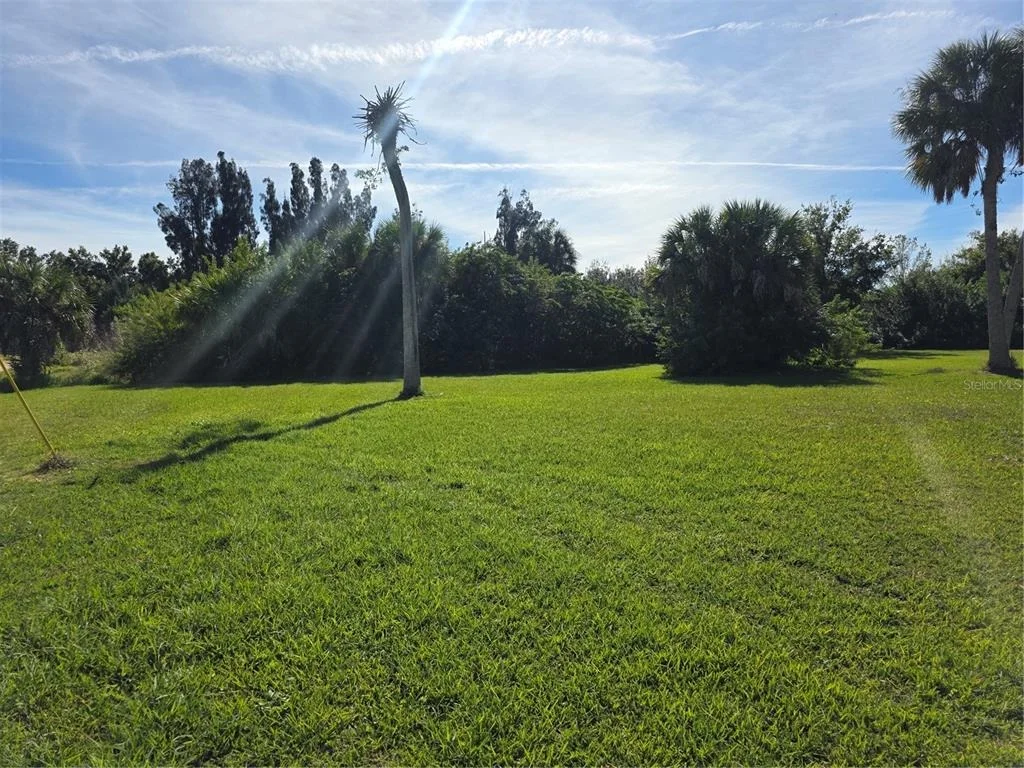 Photo of 7215 RIVERSIDE  DR.