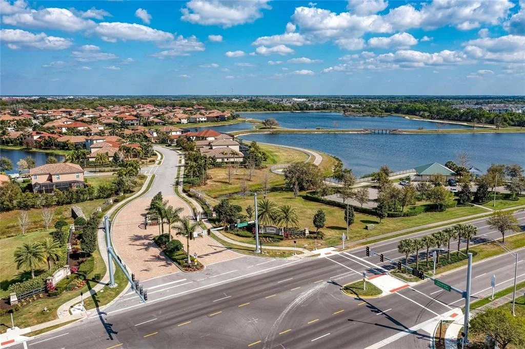 Photo of 5660 CLOVERLEAF RUN
