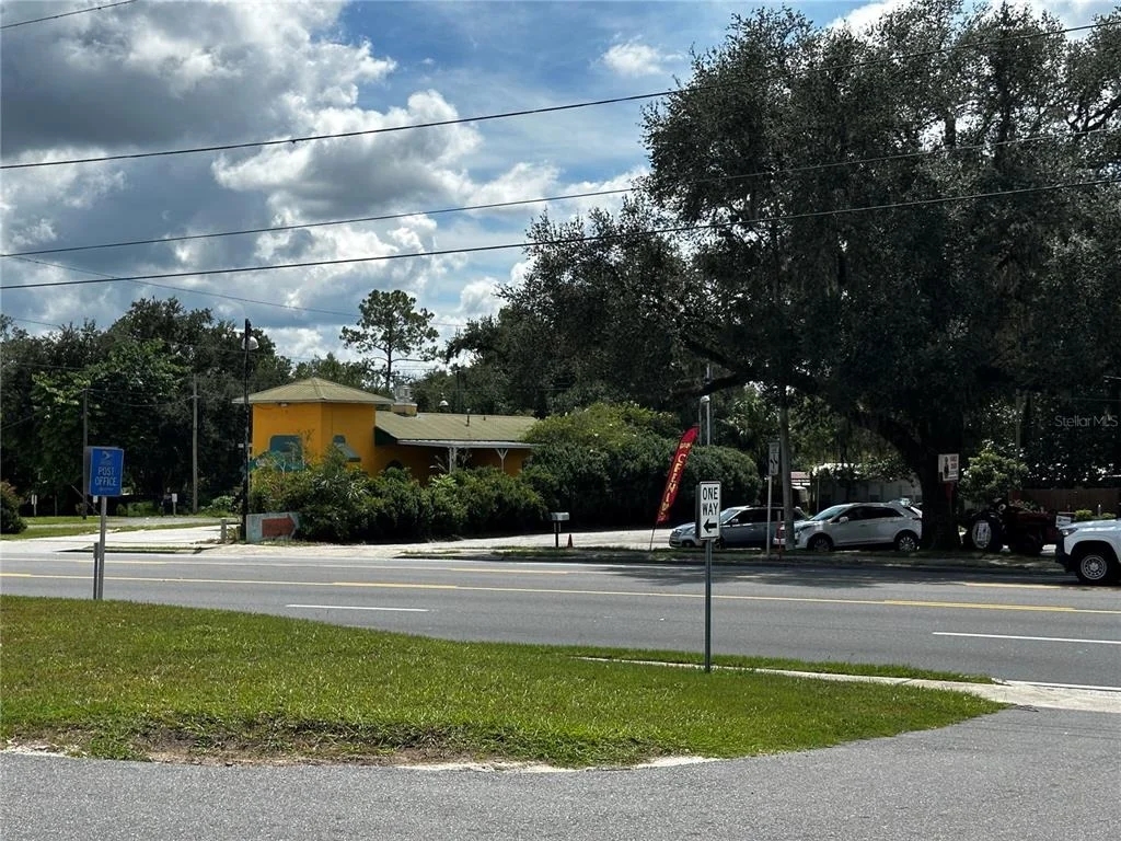 Photo of 418 N PINE STREET