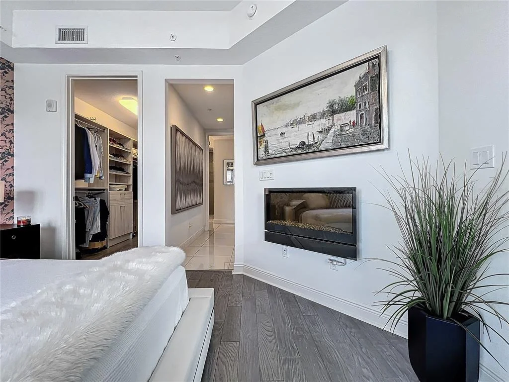 Photo of Unit 304 at 10530 BOARDWALK LOOP
