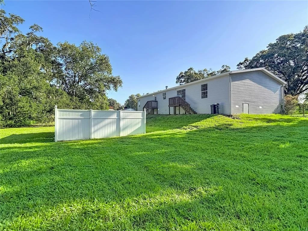 Photo of 33124 JAMETTE ROAD