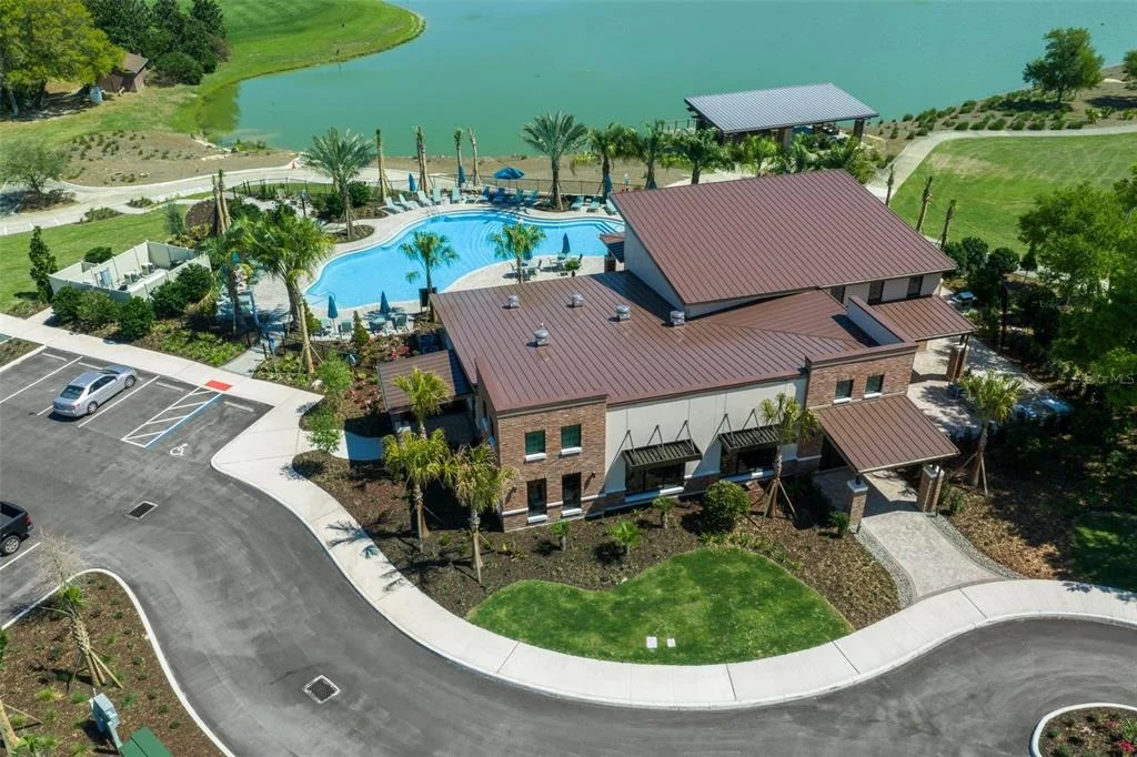 Photo of 4582 NW 57TH AVENUE