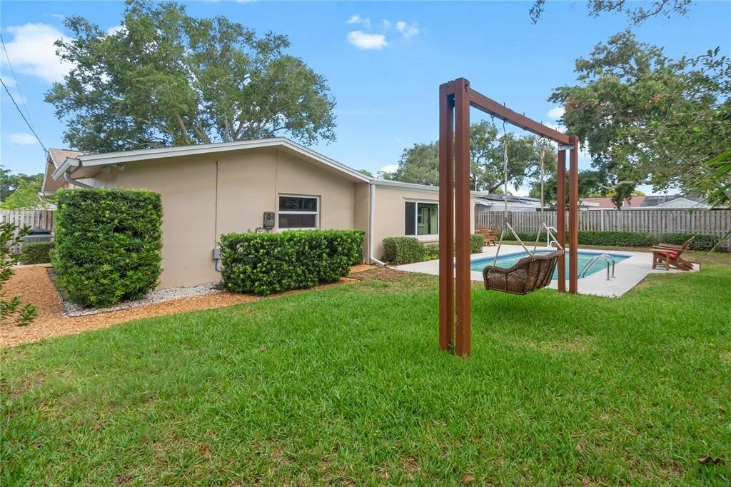 Photo of 1707 RIDGEWAY DRIVE