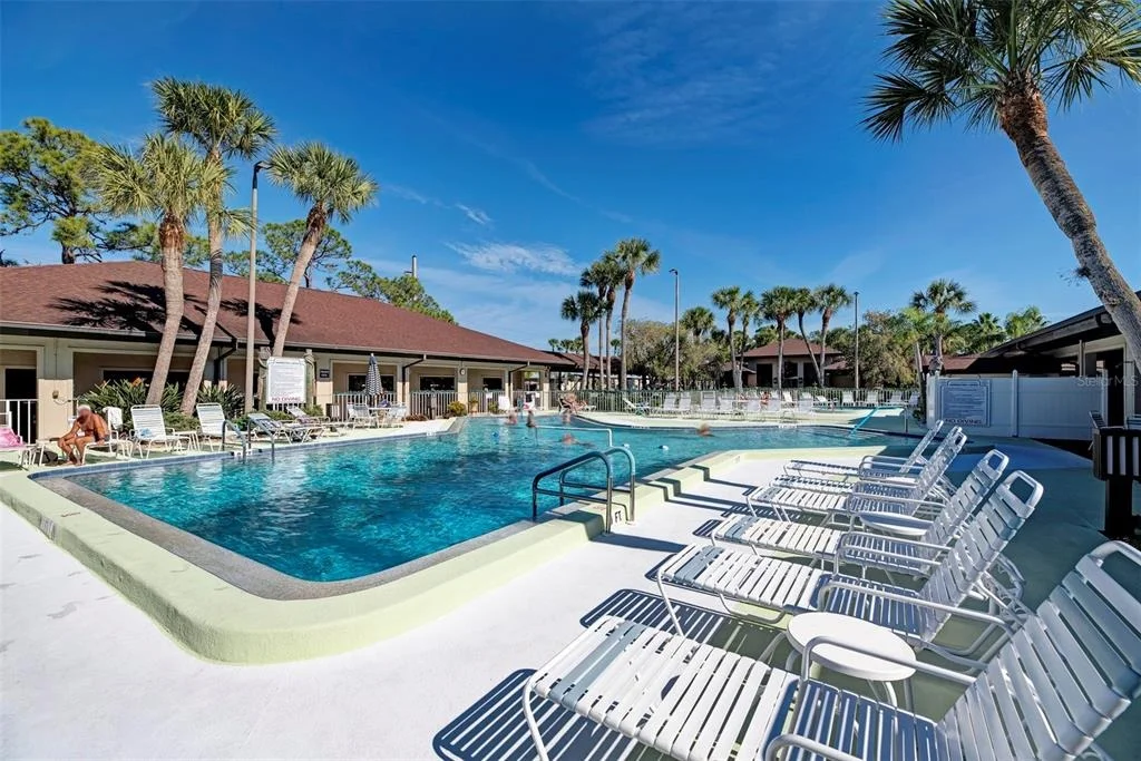 Photo of 49 COMPASS POINT