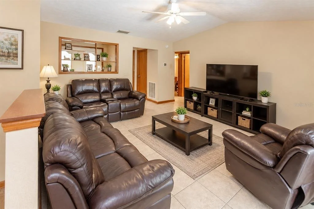 Photo of 2066 GOLD ROAD