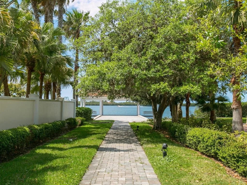 Photo of 216 OSPREY POINT DRIVE