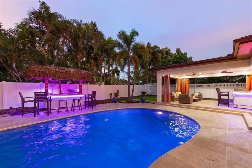 Photo of 3005 SUNSET DRIVE