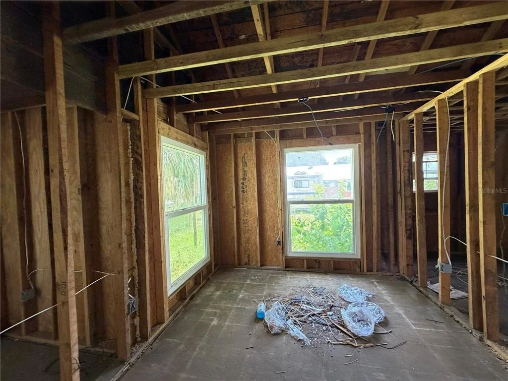 Photo of 10085 PLUM STREET