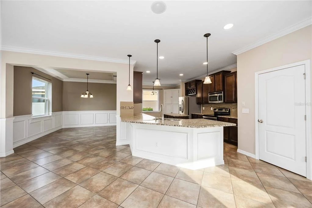 Photo of 3937 KING BRIDGE PLACE