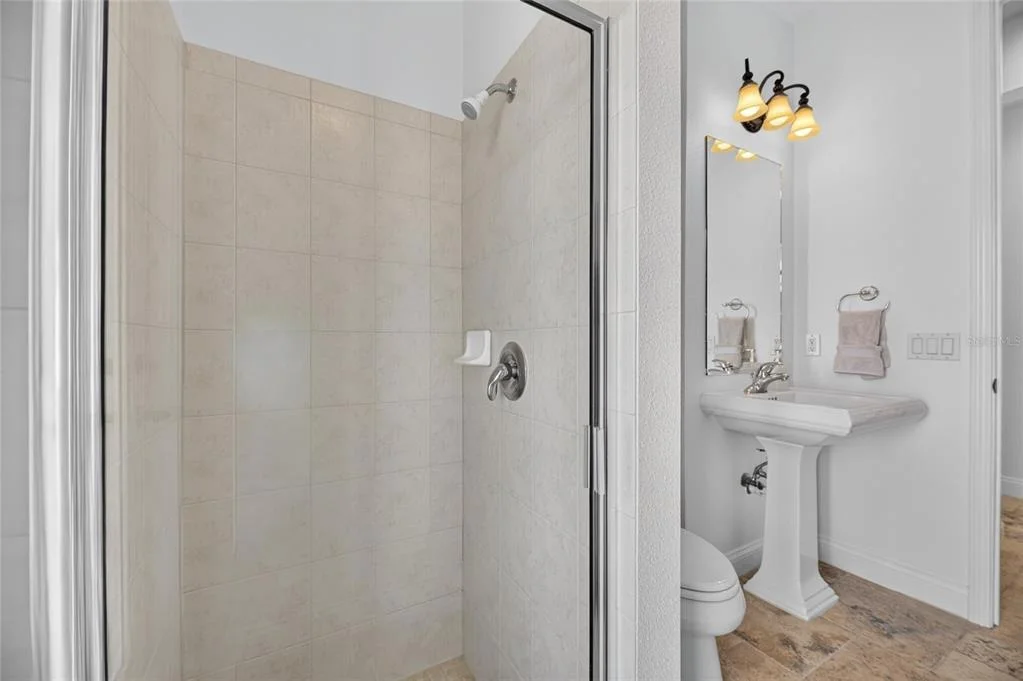 Photo of 715 ISLEBAY DRIVE