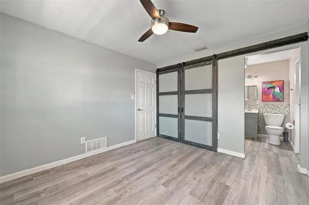 Photo of 3036 SHAMROCK DRIVE