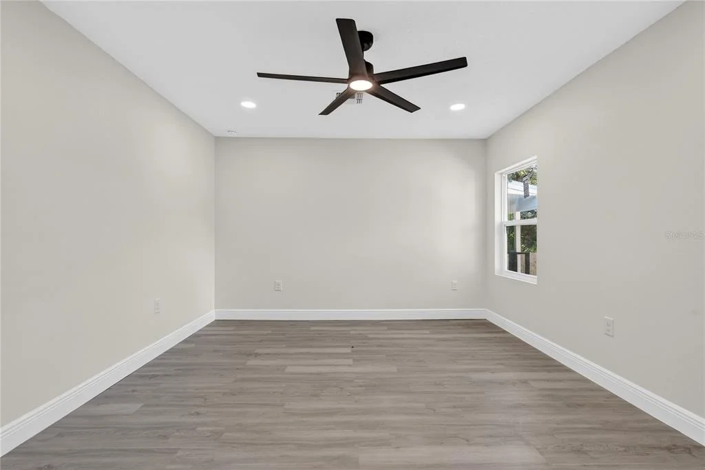 Photo of 40415 COUNTRY ROAD