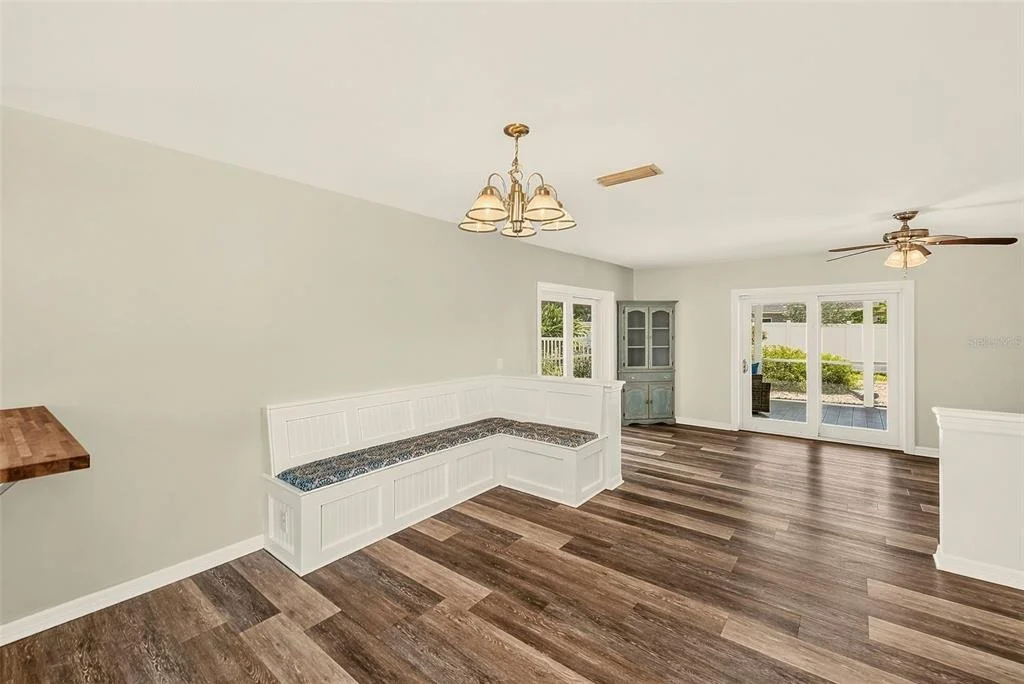 Photo of 809 JACARANDA DRIVE