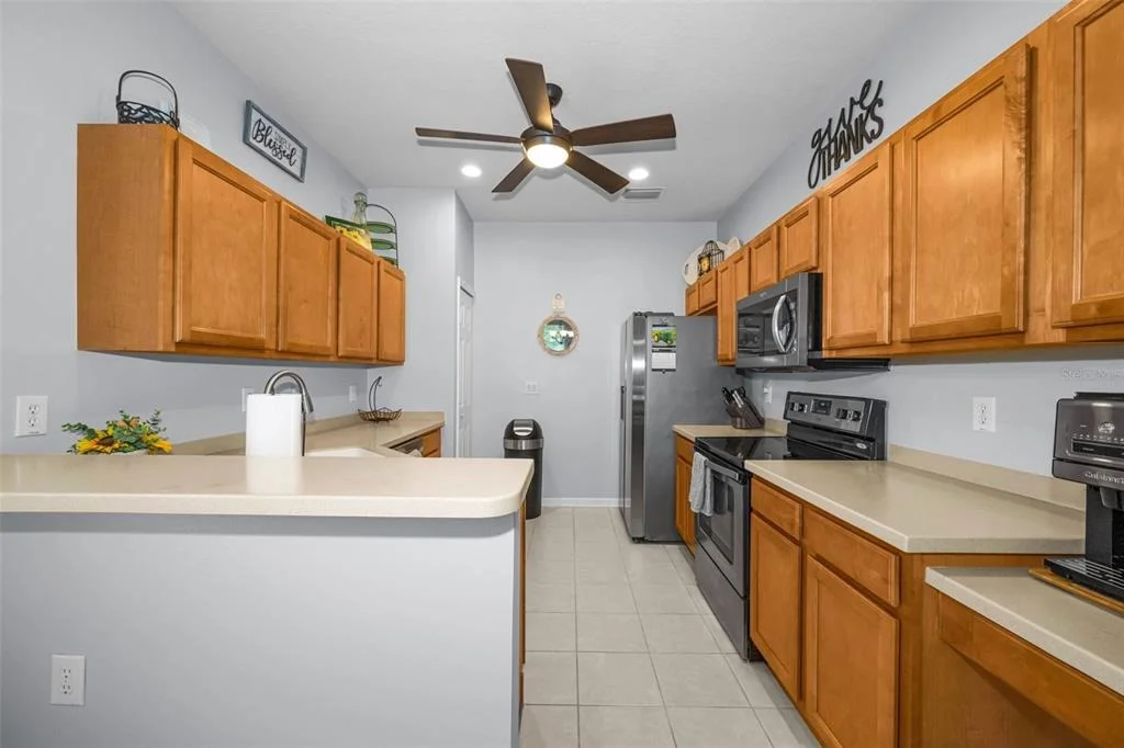 Photo of 889 LANTERN WAY