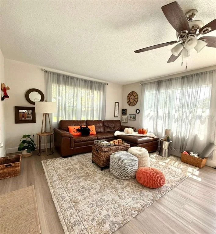 Photo of 1065 N 10TH STREET