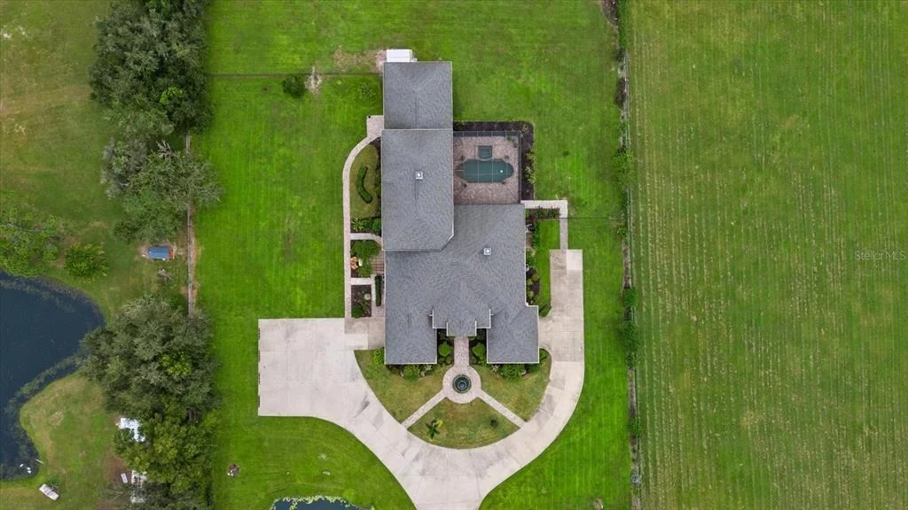 Photo of 520 RYE ROAD NE