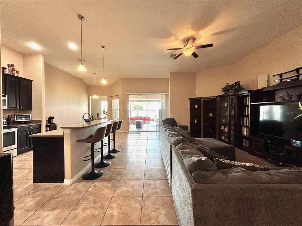 Photo of 613 WABASH BREEZE CIRCLE