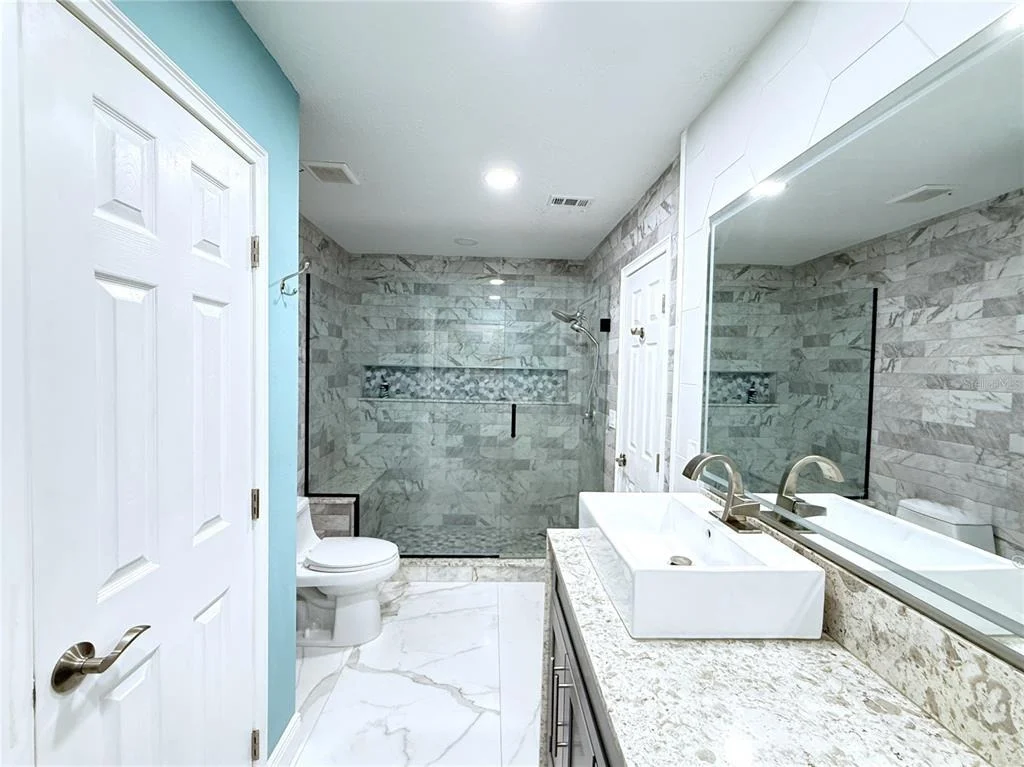 Photo of 1 HARRIS CIRCLE
