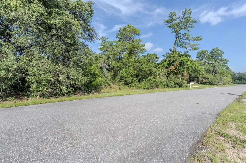 Photo of LOT 5 SW 37TH