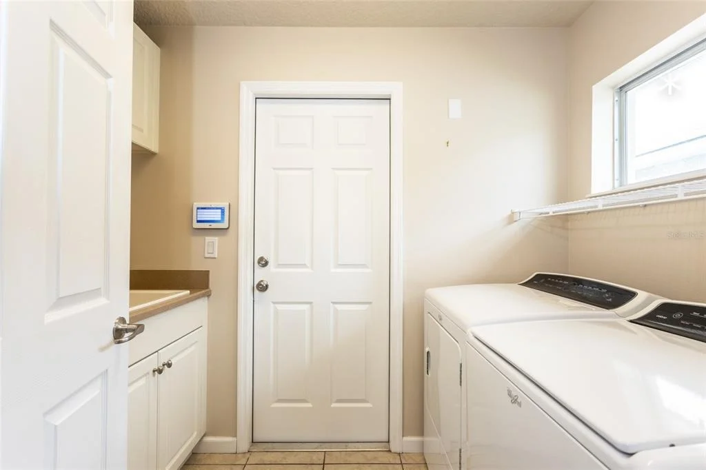 Photo of 118 GOLFVIEW COURT