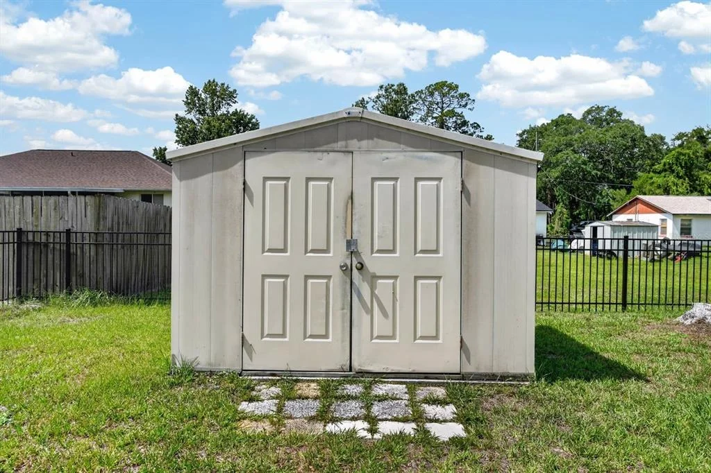 Photo of 277 DEBARY DRIVE