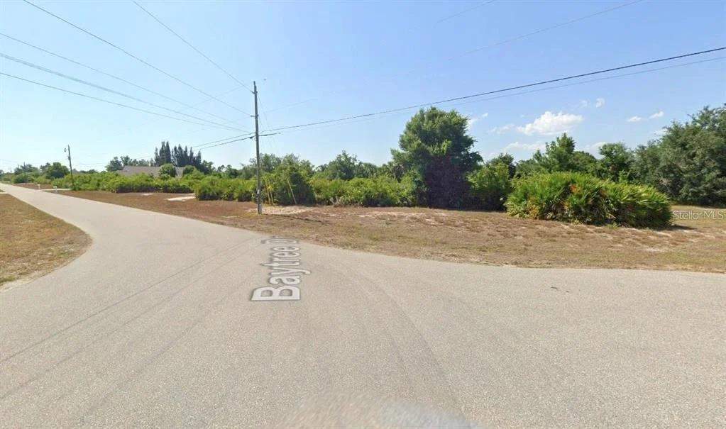 Photo of 320 BAYTREE DRIVE