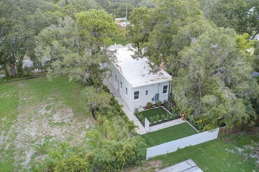 Photo of 1862 6TH STREET