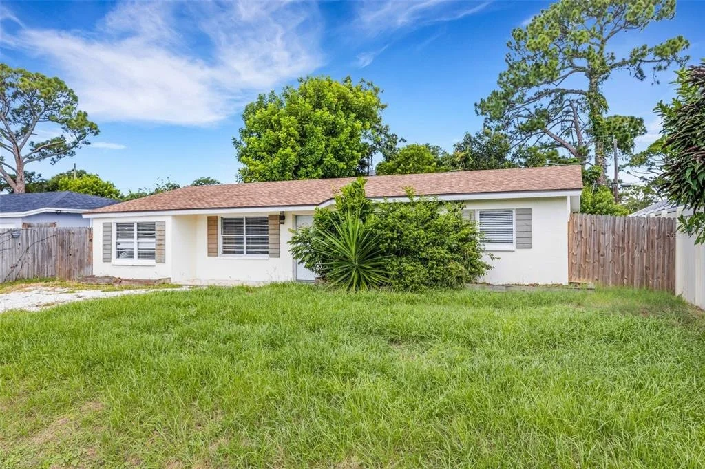 Photo of 2522 STRATFORD DRIVE