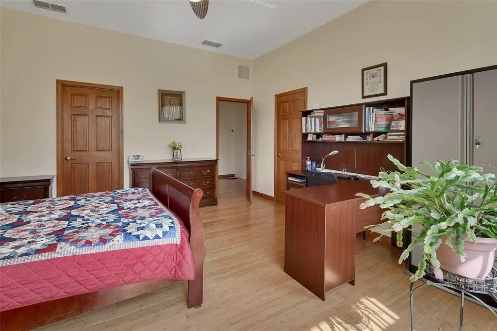 Photo of 443 JUNIPER LANE