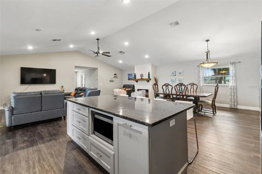 Photo of 9901 BAY DRIVE