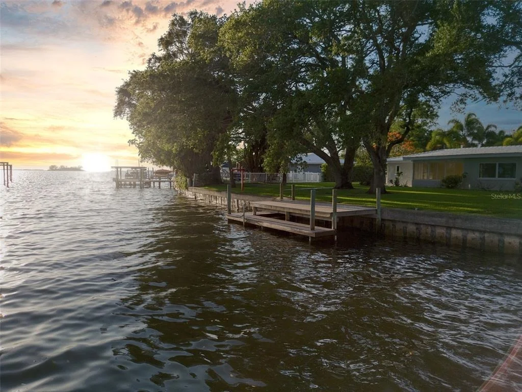Photo of 5 SHORE DRIVE