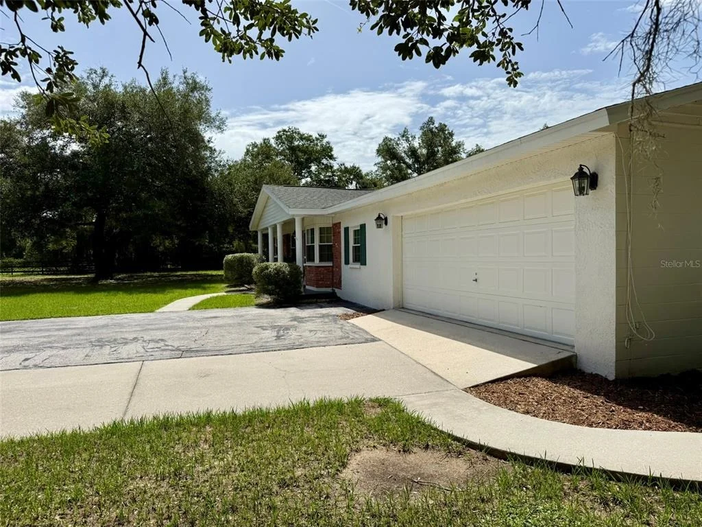 Photo of 11215 RUSSELL DRIVE