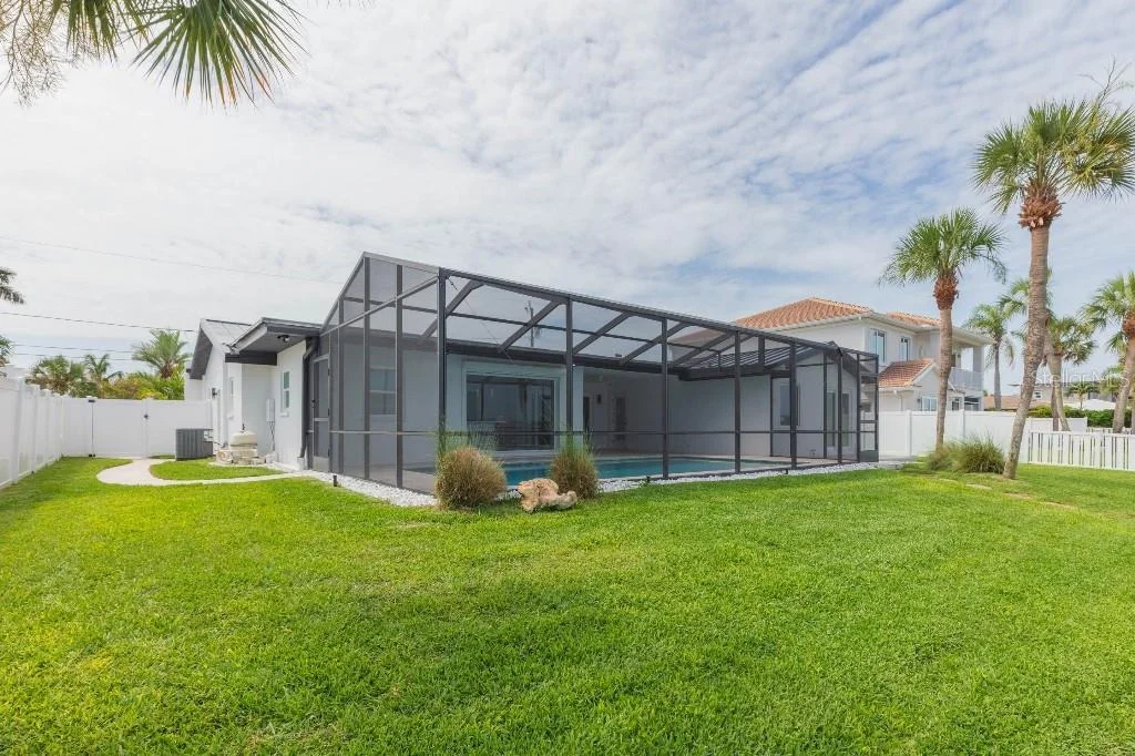 Photo of 306 BUTTONWOOD LANE