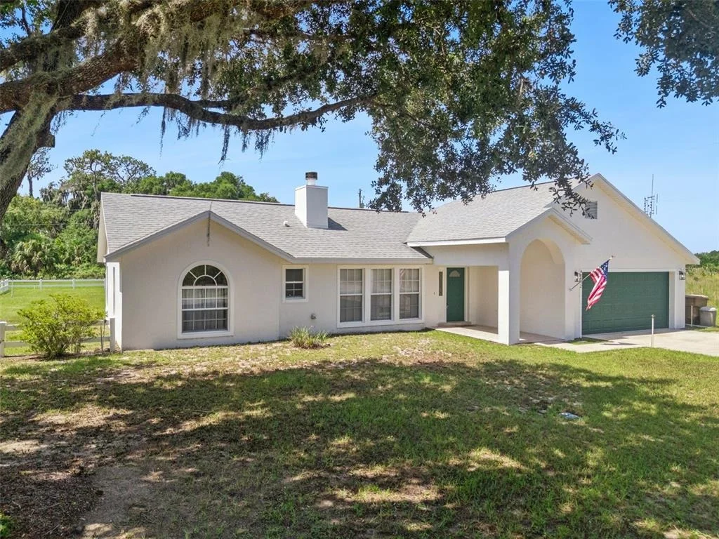 Photo of 40932 MAXWELL ROAD