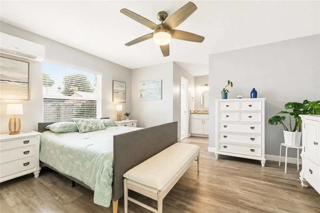 Photo of 38 LAUREL OAKS CIRCLE