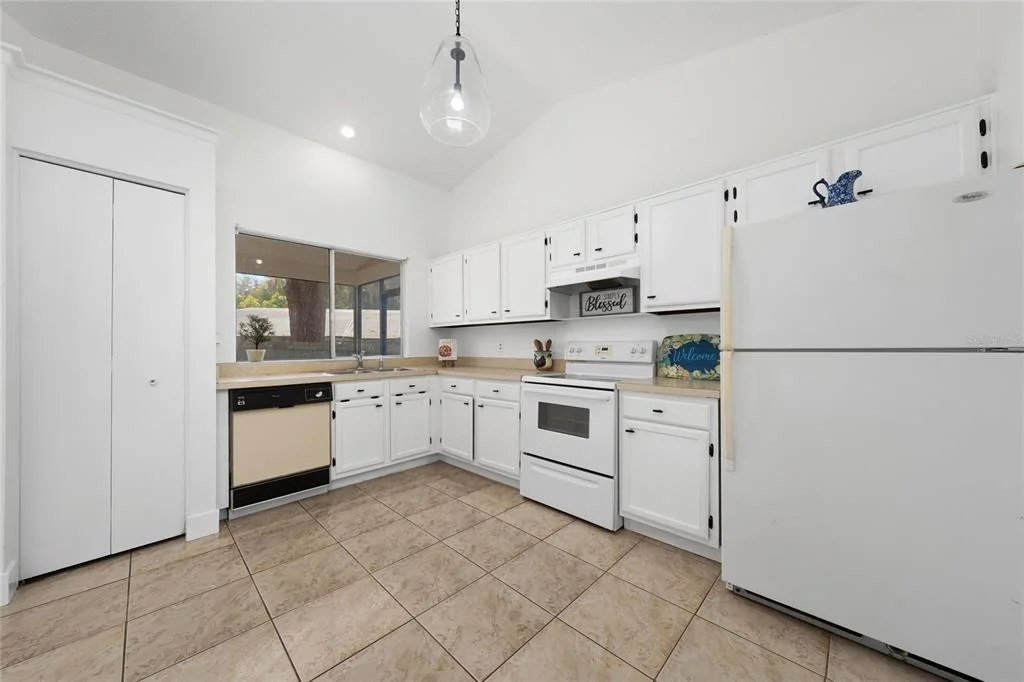 Photo of 401 HAGER DRIVE