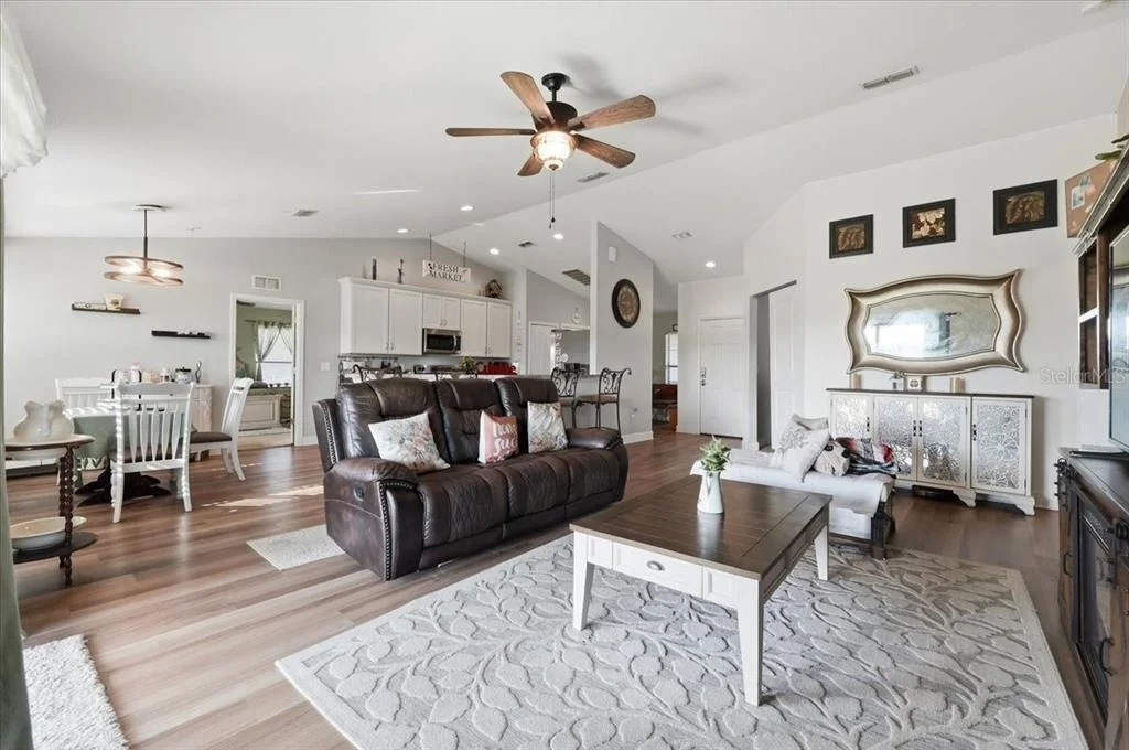 Photo of 828 ULMER ROAD