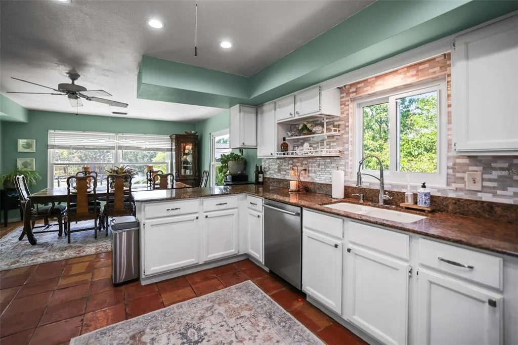 Photo of 4966 ROBIN TRAIL