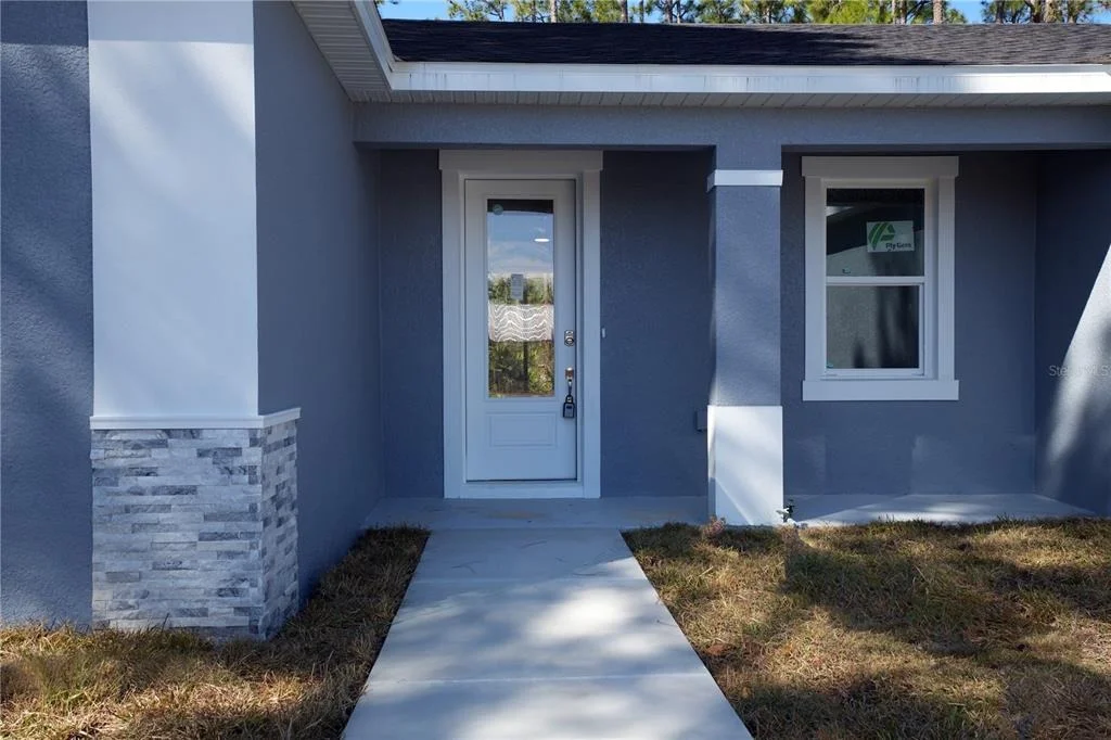 Photo of 1013 ASTON-MARTIN DRIVE