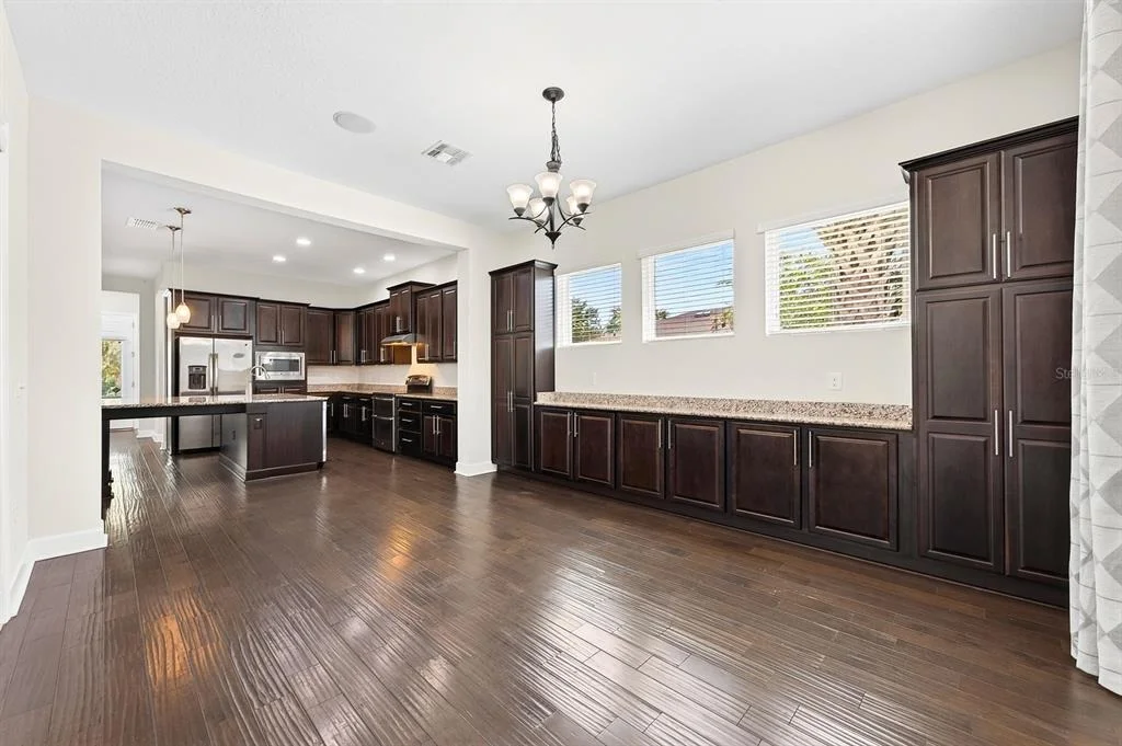 Photo of 8130 LAUREATE BOULEVARD
