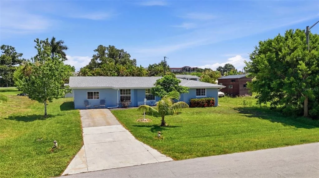 Photo of 700 DOLPHIN PARKWAY
