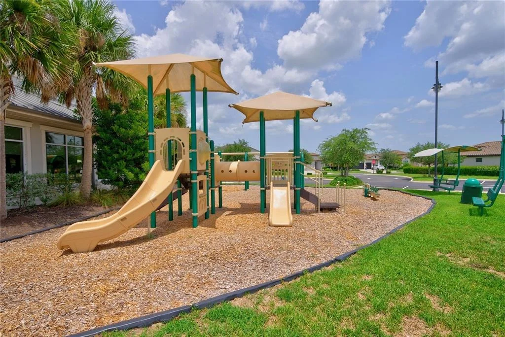 Photo of 17618 POLO TRAIL