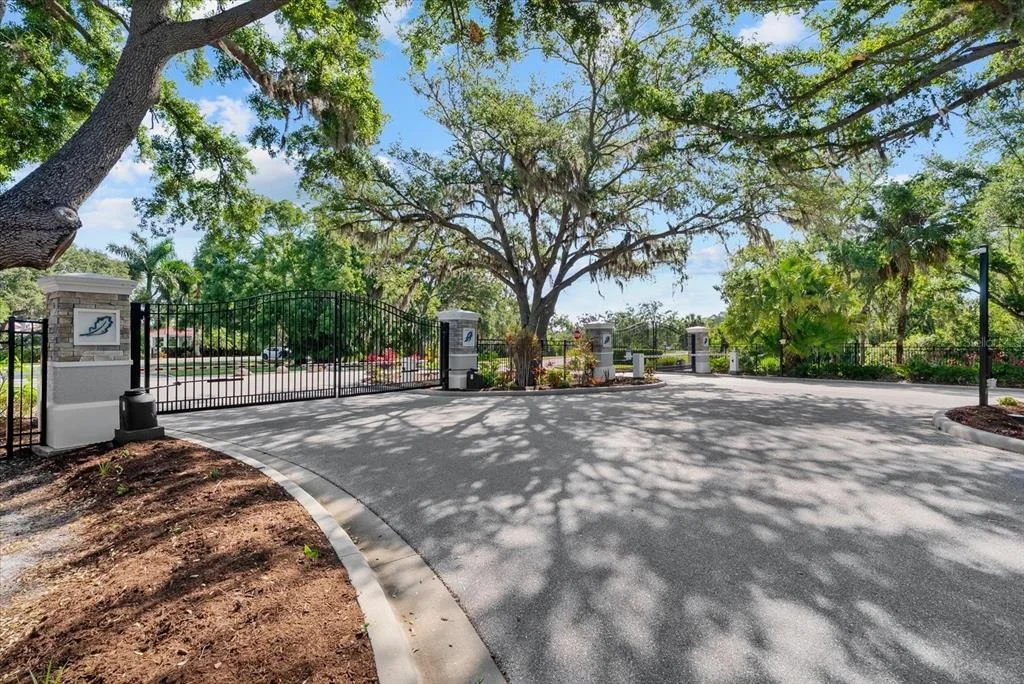 Photo of 7526 RIDGELAKE CIRCLE