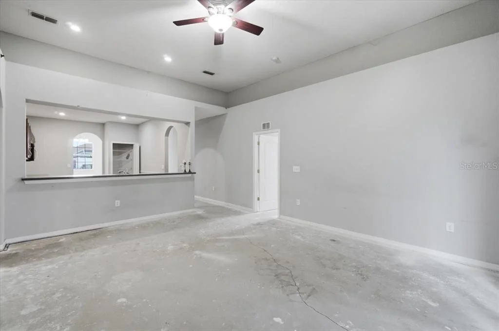 Photo of 153 OAK CROSSING BOULEVARD
