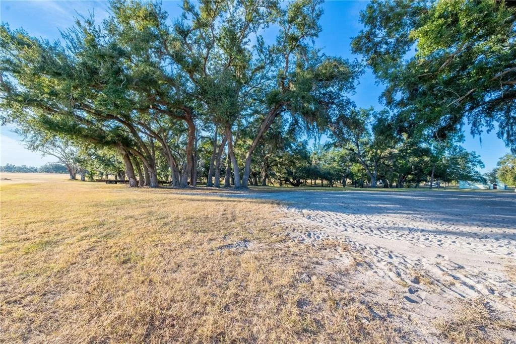 Photo of 18708 COUNTY ROAD 250